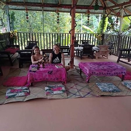 El Nido Hostel Sun Valley Екстер'єр фото