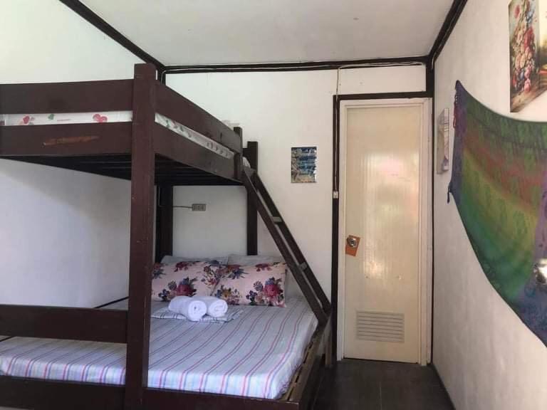 El Nido Hostel Sun Valley Екстер'єр фото