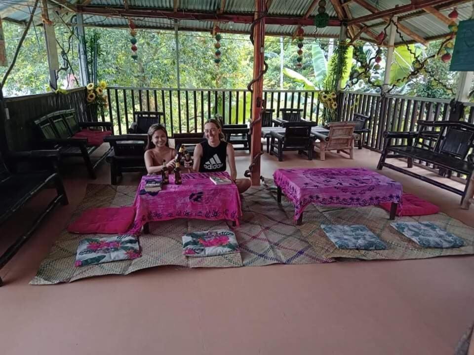 El Nido Hostel Sun Valley Екстер'єр фото