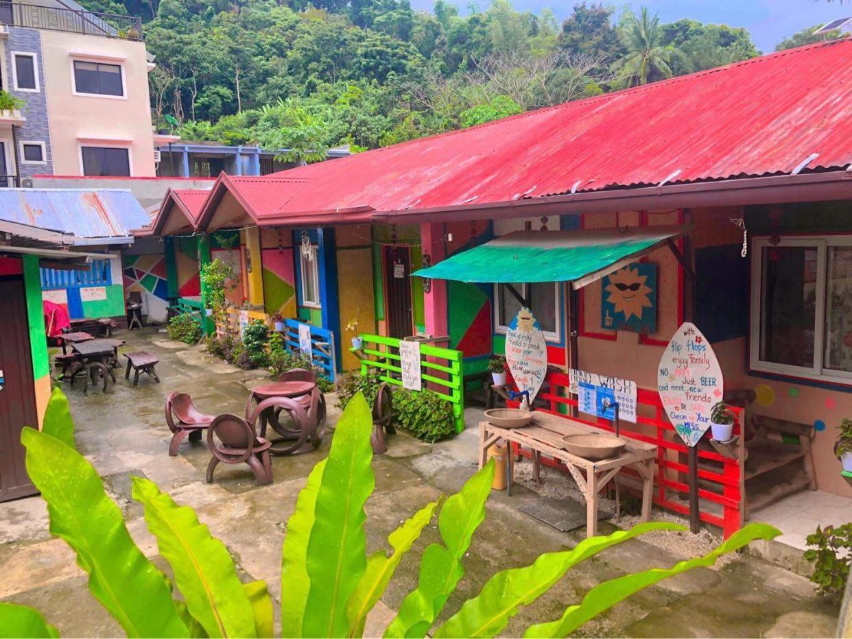 El Nido Hostel Sun Valley Екстер'єр фото
