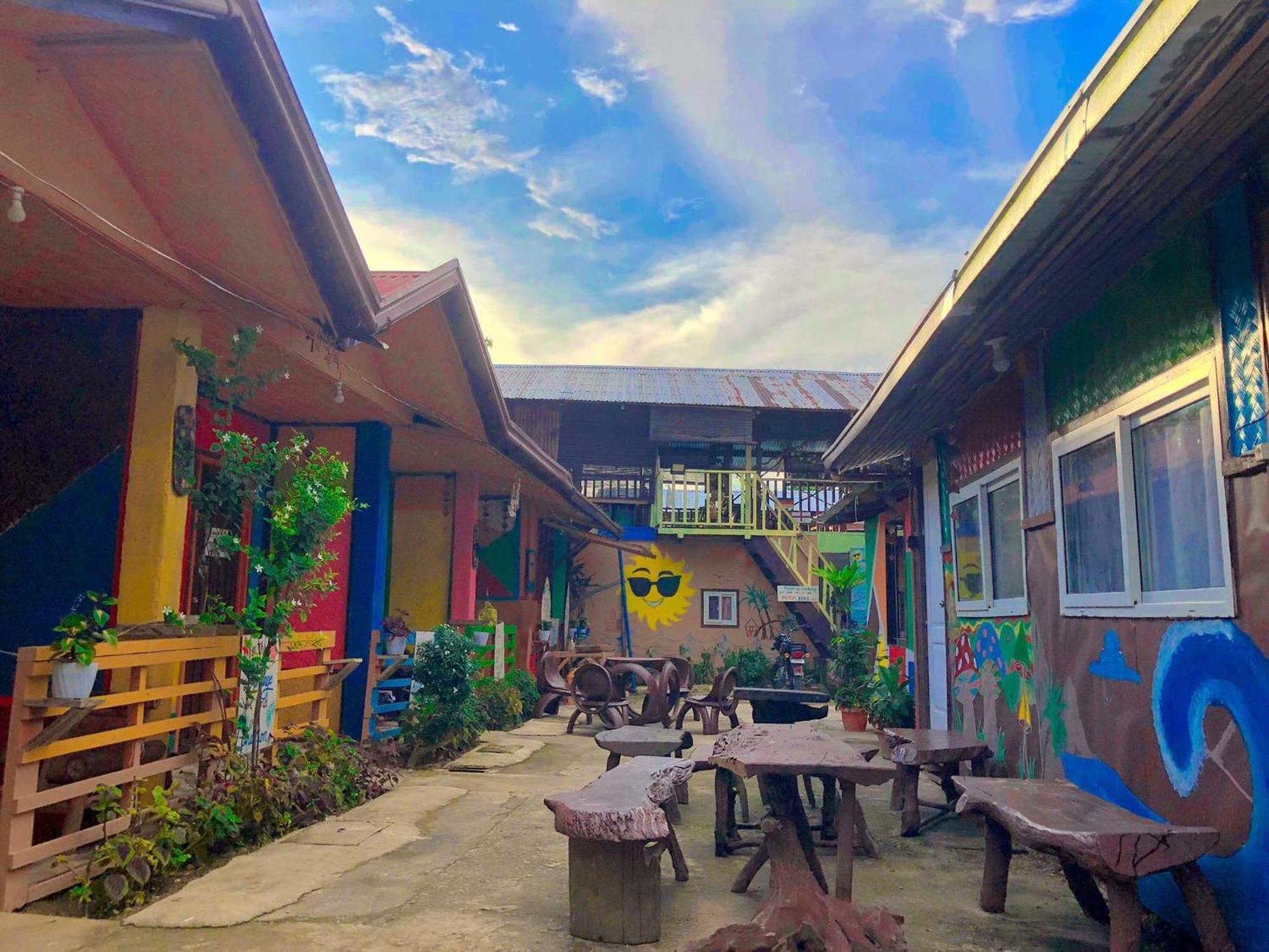 El Nido Hostel Sun Valley Екстер'єр фото